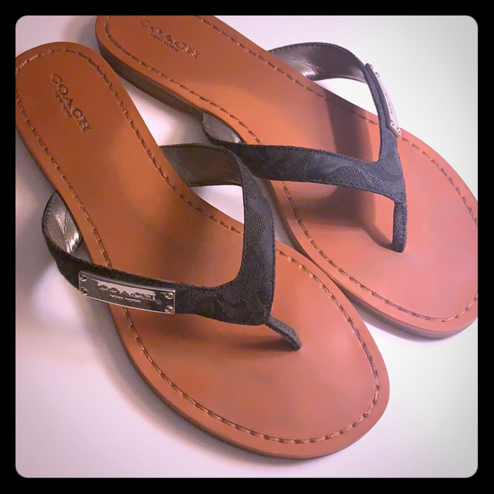Coach signature logo thong sandals.